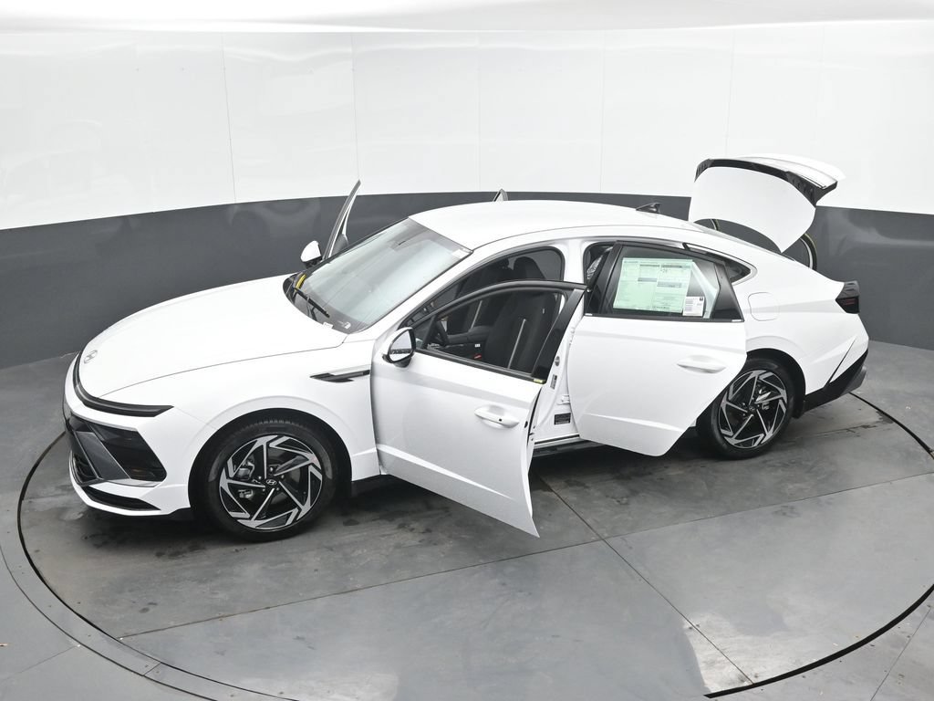 New 2026 Hyundai Sonata SEL FWD image 34