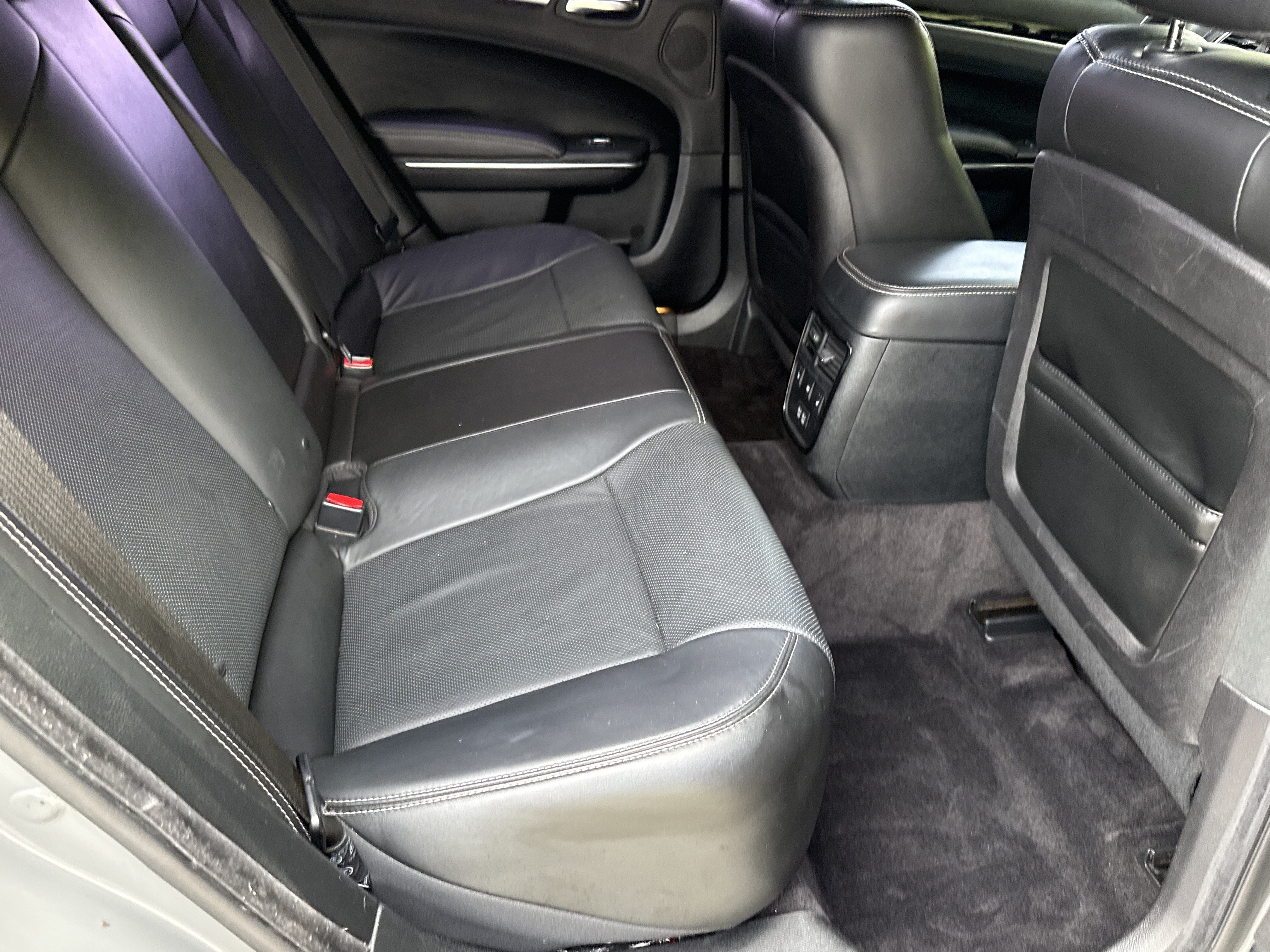 Used 2017 Chrysler 300 S w/ 300S Premium Group 2 RWD image 15
