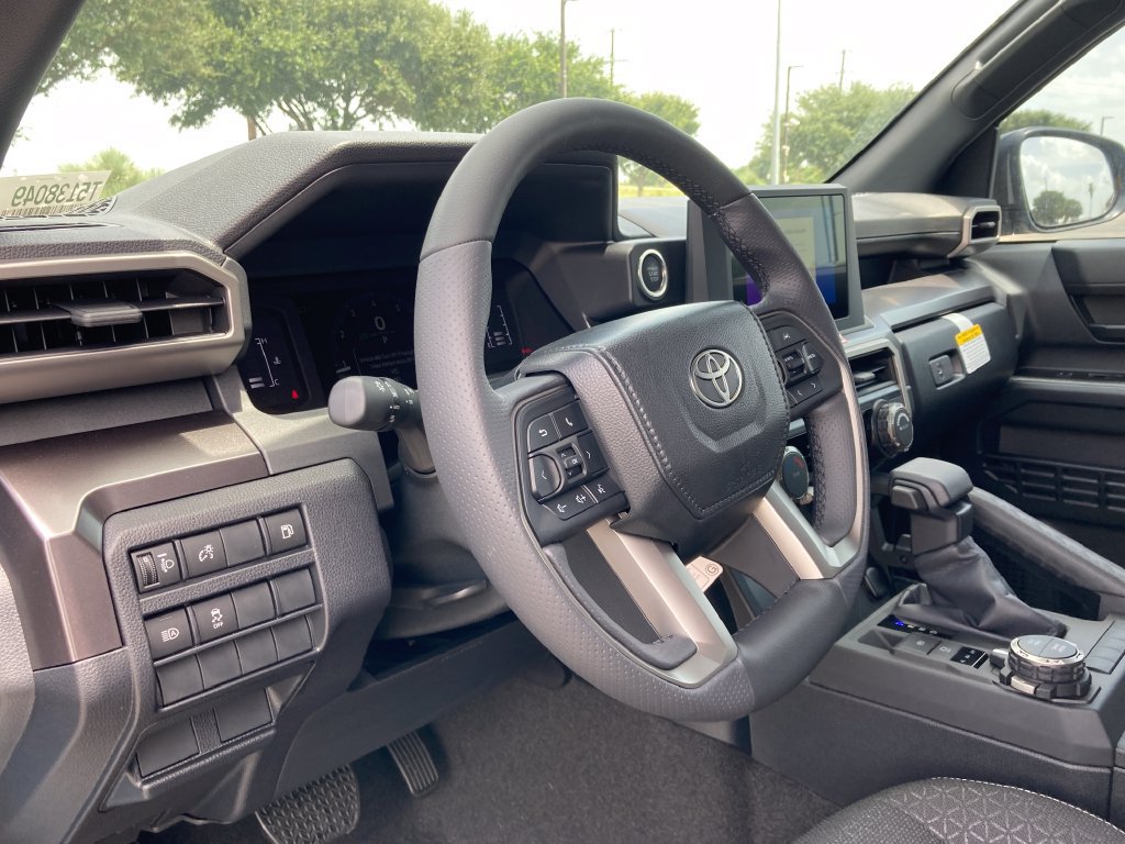 New 2026 Toyota 4Runner SR5 AWD/4WD image 9