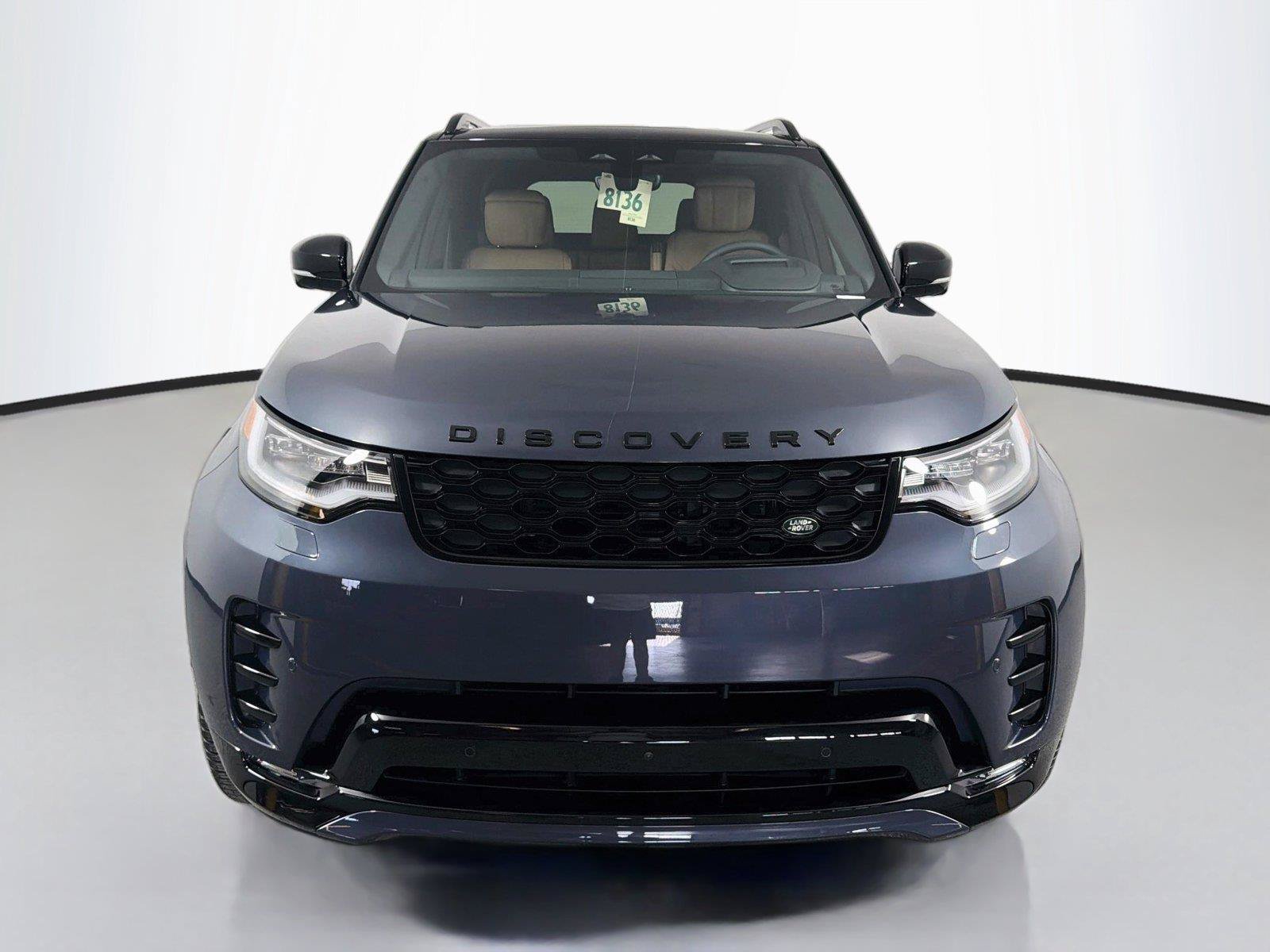 New 2026 Land Rover Discovery Dynamic SE AWD/4WD image 2