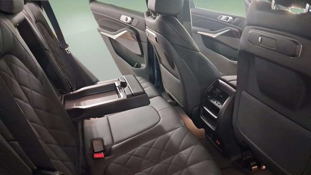 Used 2026 BMW X5 xDrive40i AWD/4WD image 14