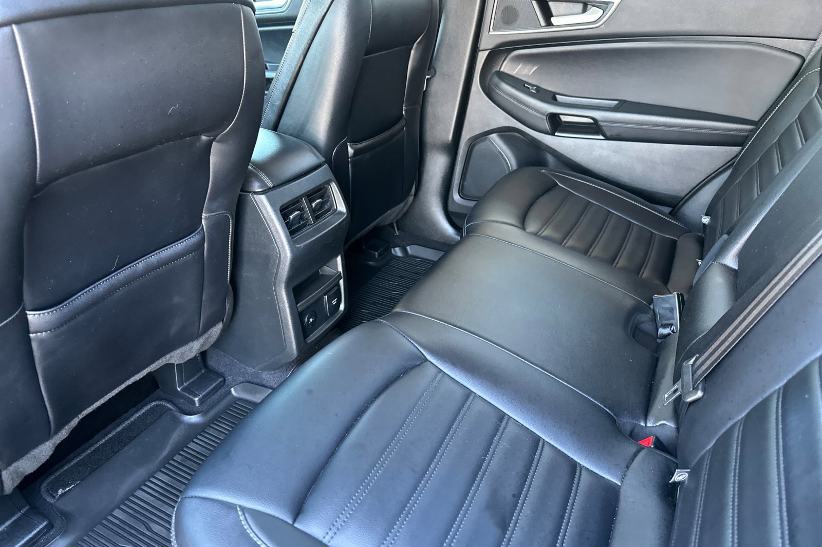 Used 2024 Ford Edge SEL w/ Convenience Package AWD/4WD image 13