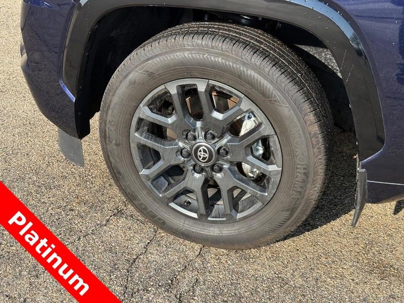 Used 2025 Toyota Sequoia Platinum image 10