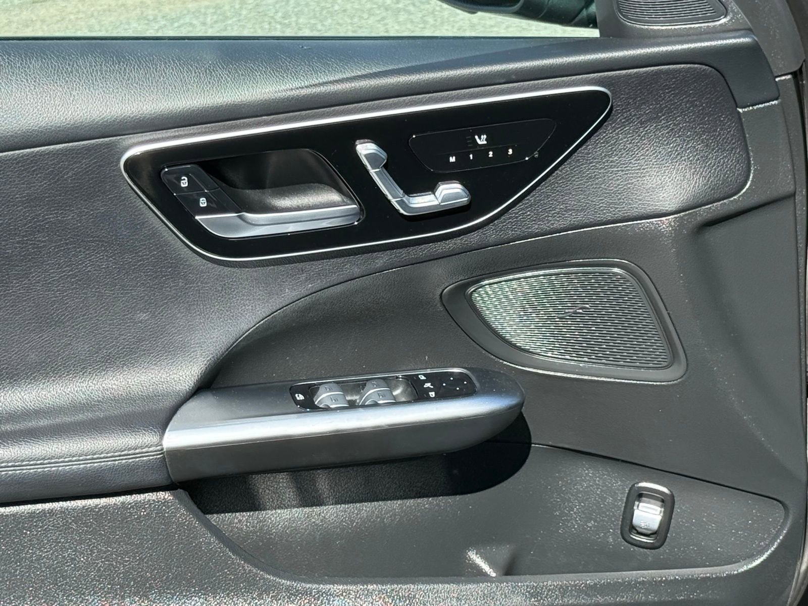 Used 2024 Mercedes-Benz C 300 Sedan image 19