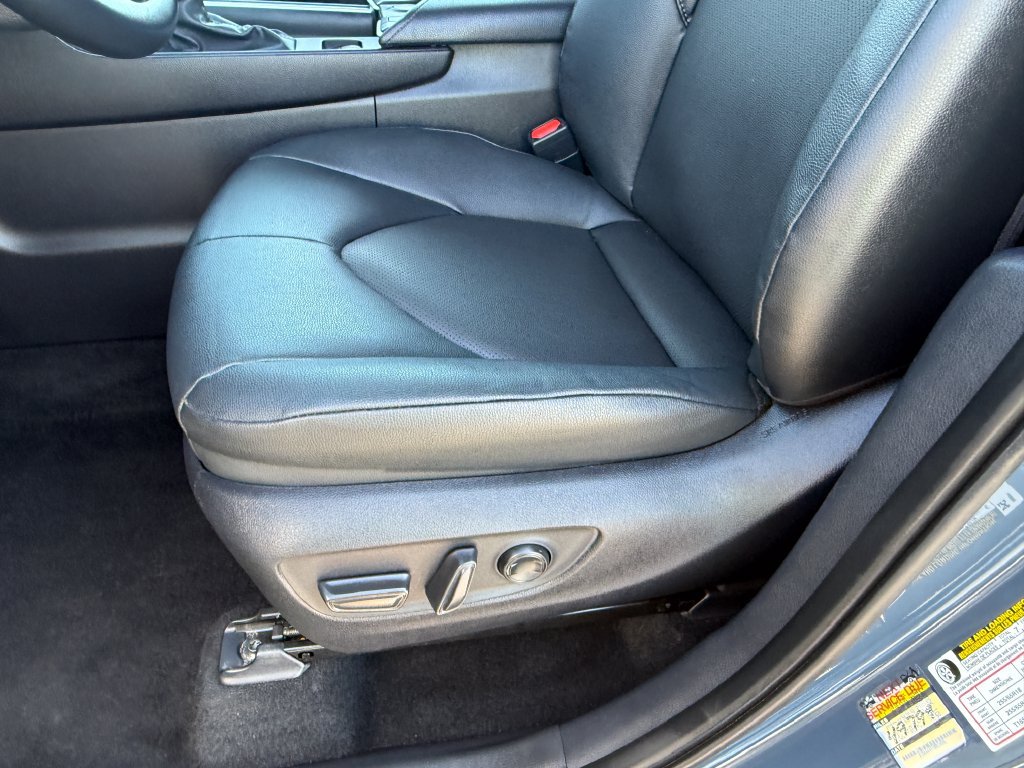 Used 2025 Toyota Grand Highlander FWD image 9