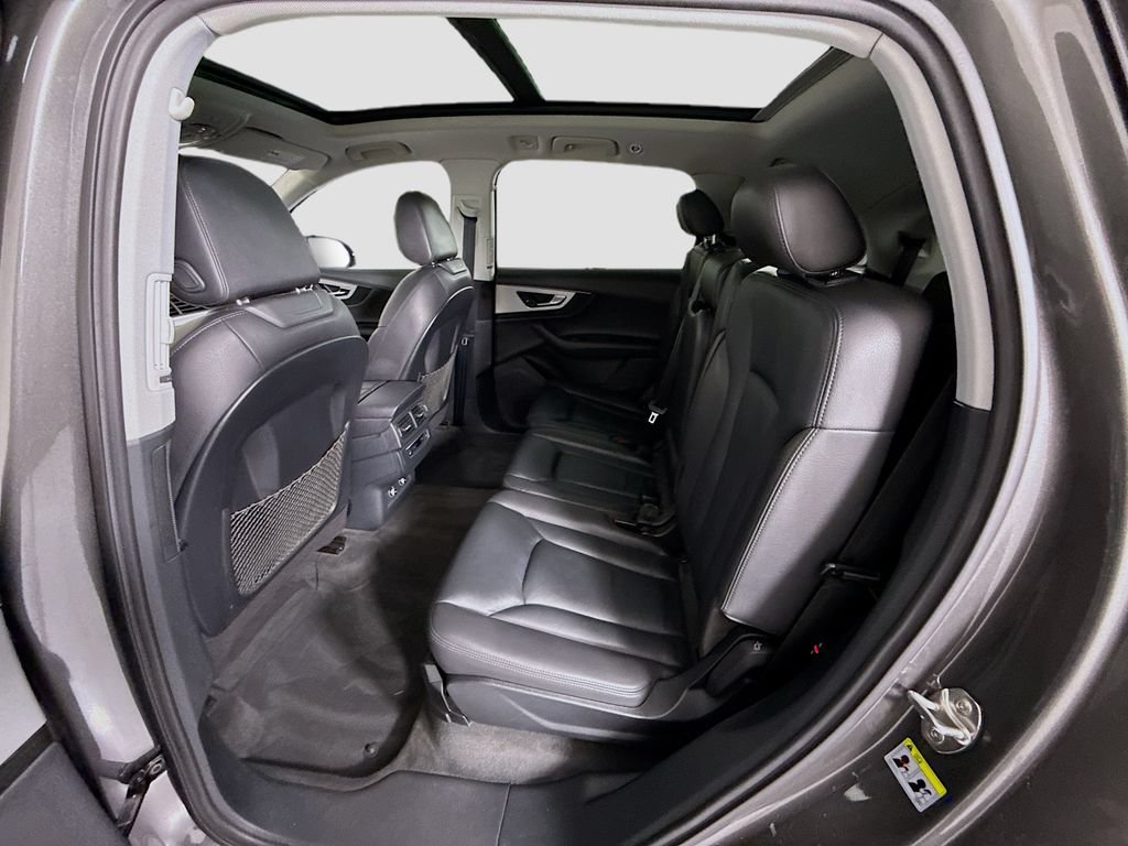Used 2019 Audi Q7 2.0T Premium AWD/4WD image 21