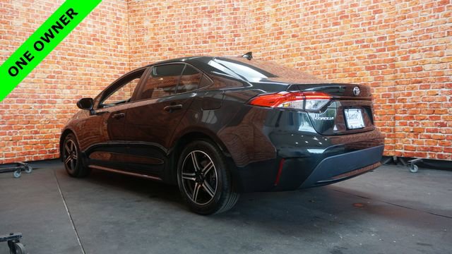 Used 2020 Toyota Corolla LE FWD image 5