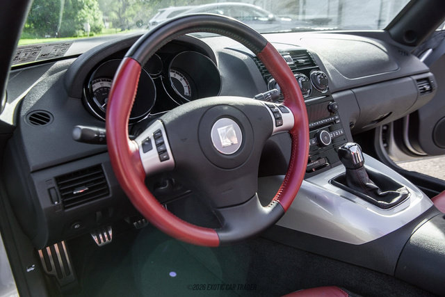 Used 2008 Saturn Sky Red Line RWD image 30