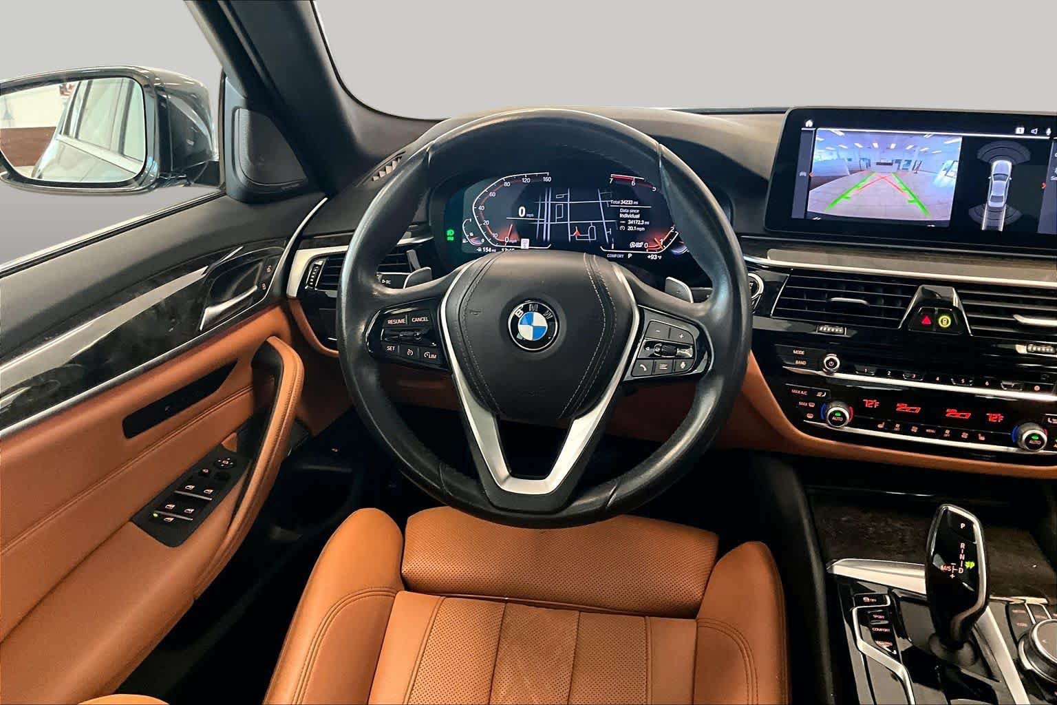 Used 2023 BMW 530i w/ Premium Package RWD image 15