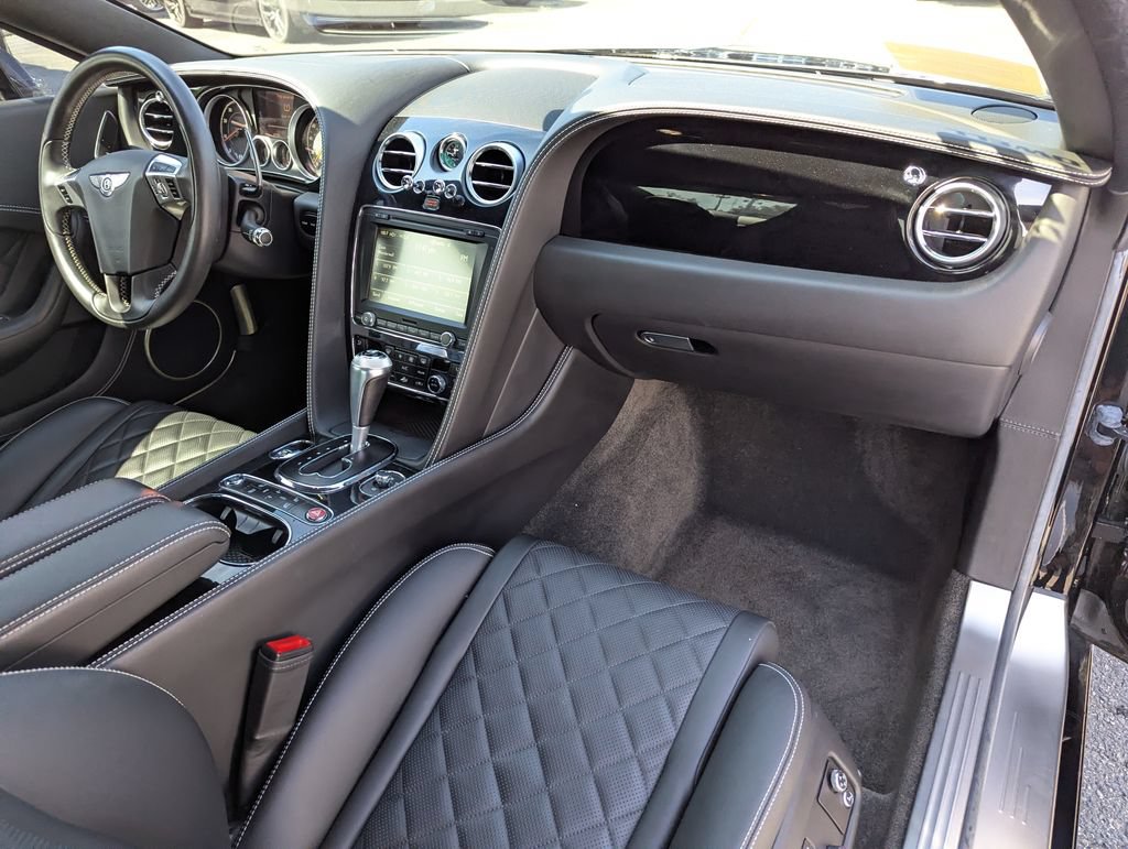 Used 2016 Bentley Continental GT AWD/4WD image 33