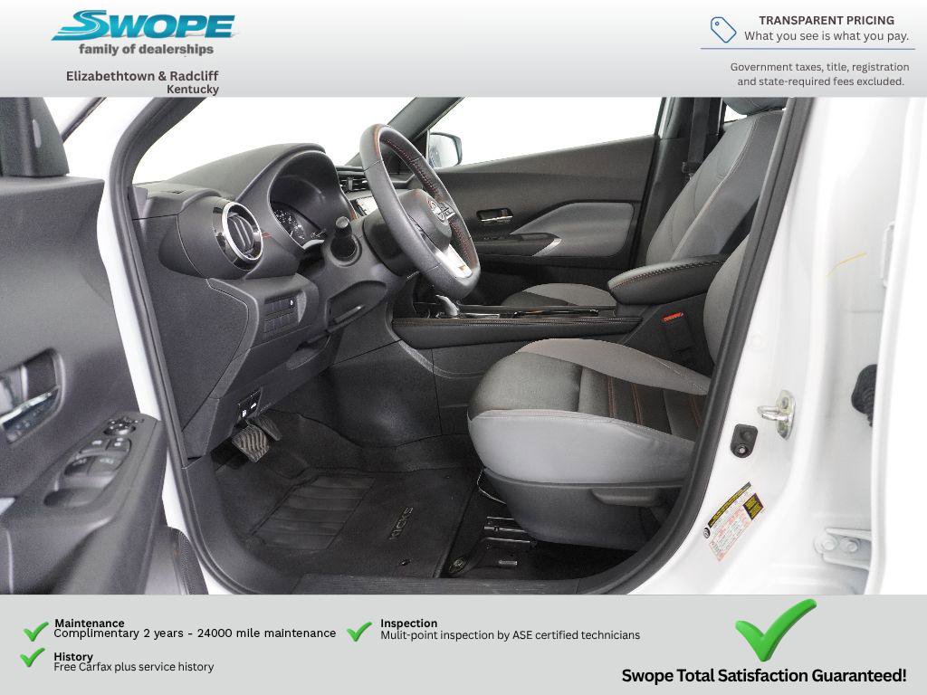 Used 2023 Nissan Kicks SR w/ SR Premium Package FWD image 13