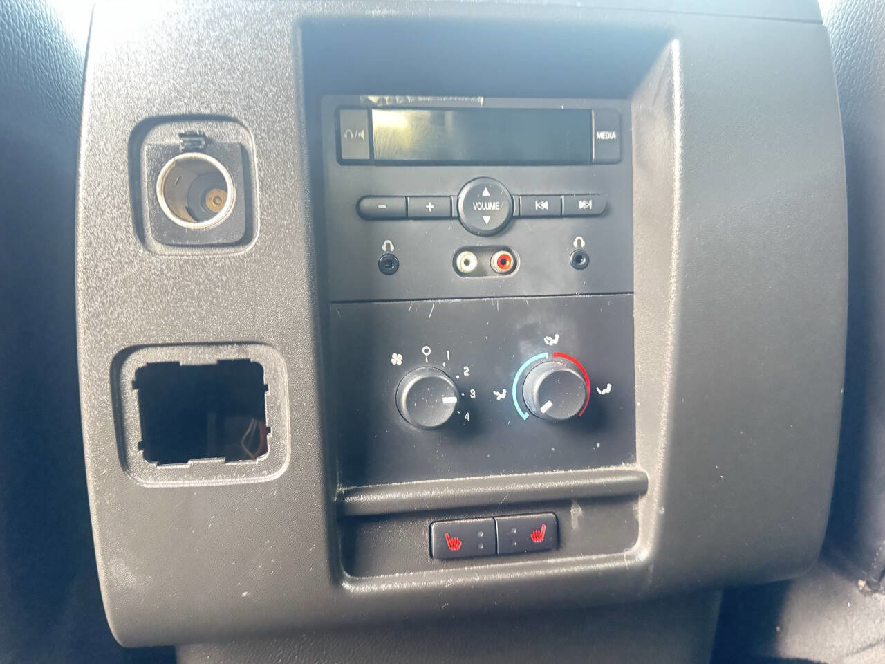 Used 2013 Ford Expedition EL Limited image 24