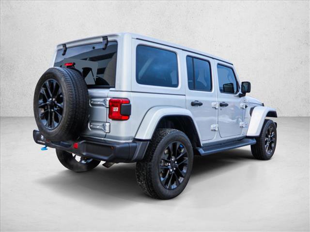 Used 2022 Jeep Wrangler Unlimited Sahara w/ Cold Weather Group image 5