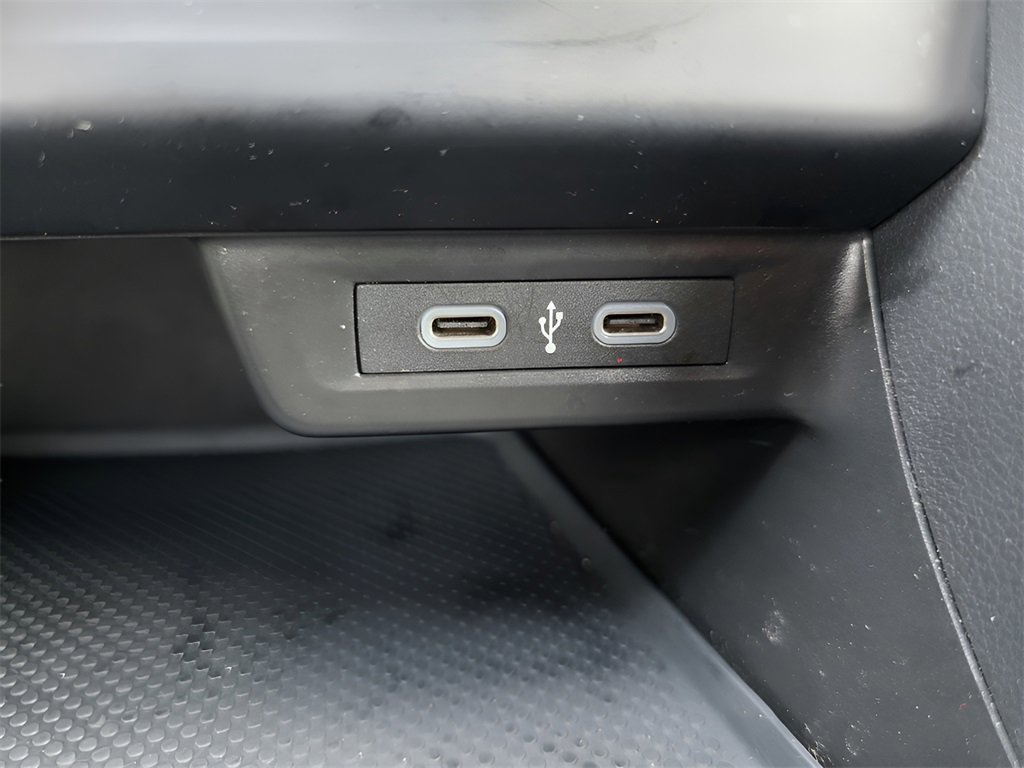 Used 2024 Volkswagen Jetta Sport image 31