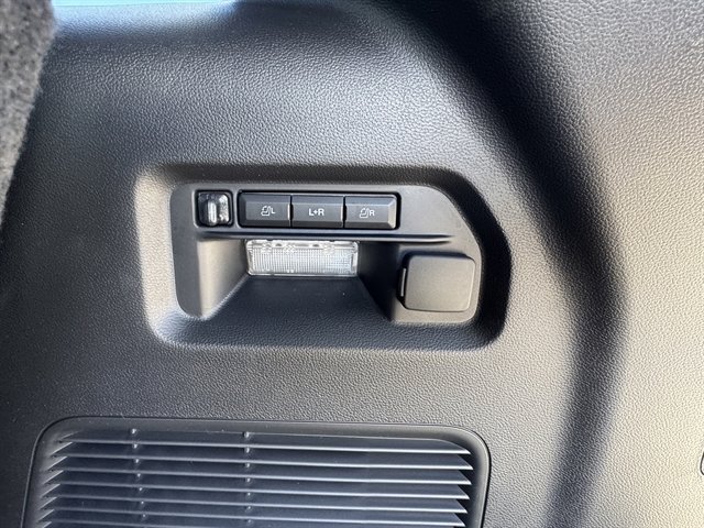 New 2026 Ford Explorer Tremor image 25