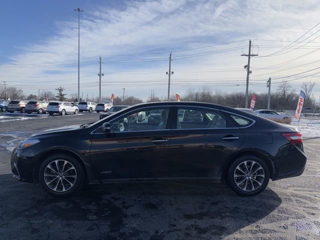 Used 2018 Toyota Avalon XLE Premium w/ All Weather Liner Package image 4