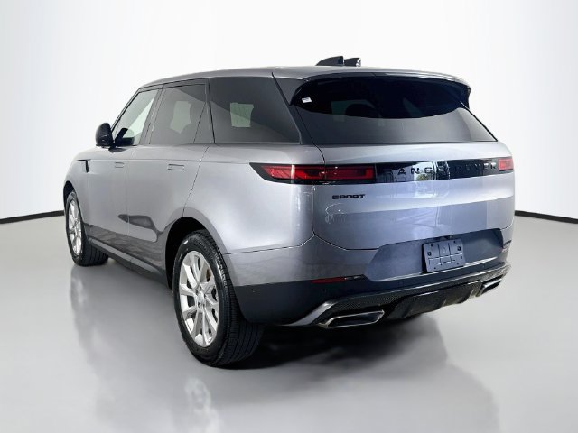 Used 2025 Land Rover Range Rover Sport SE AWD/4WD image 7