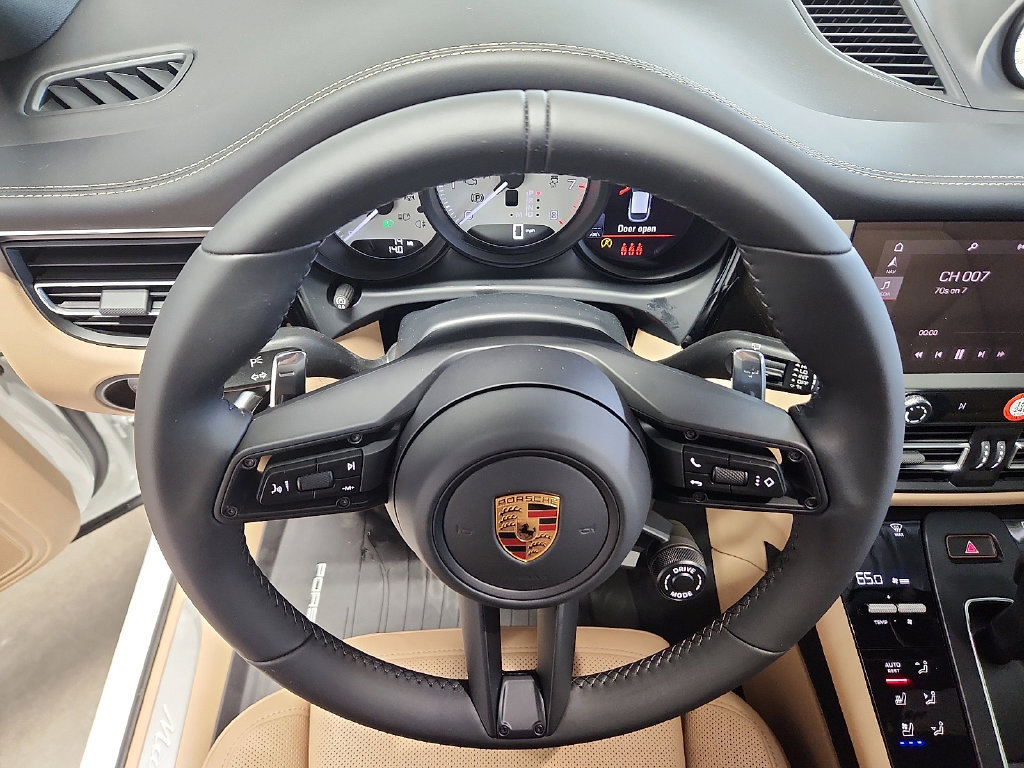 New 2026 Porsche Macan S AWD/4WD image 20