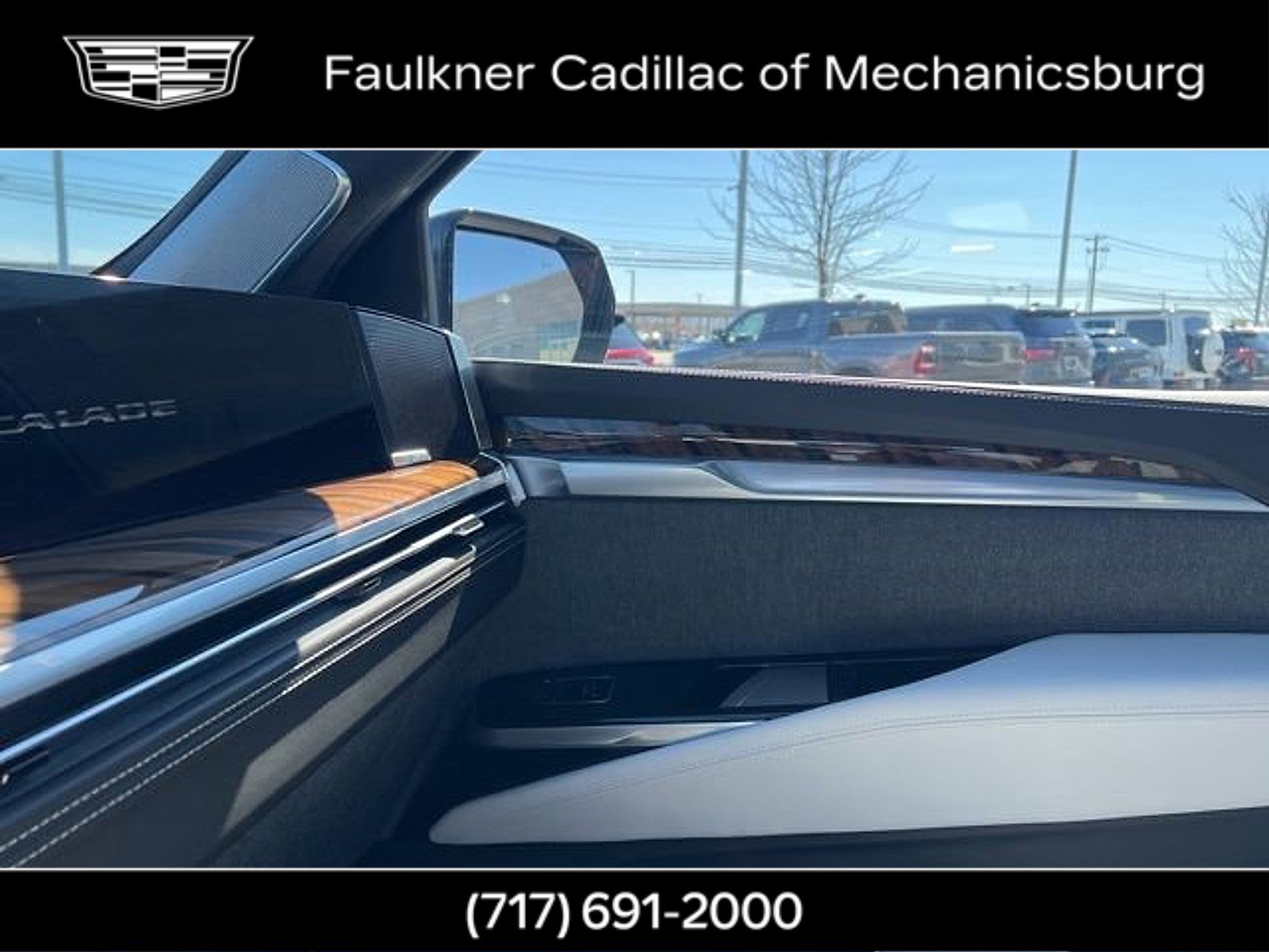 Used 2026 Cadillac Escalade Platinum Sport w/ LPO, ONYX Package image 33