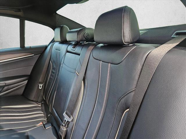 Used 2017 BMW 540i image 22