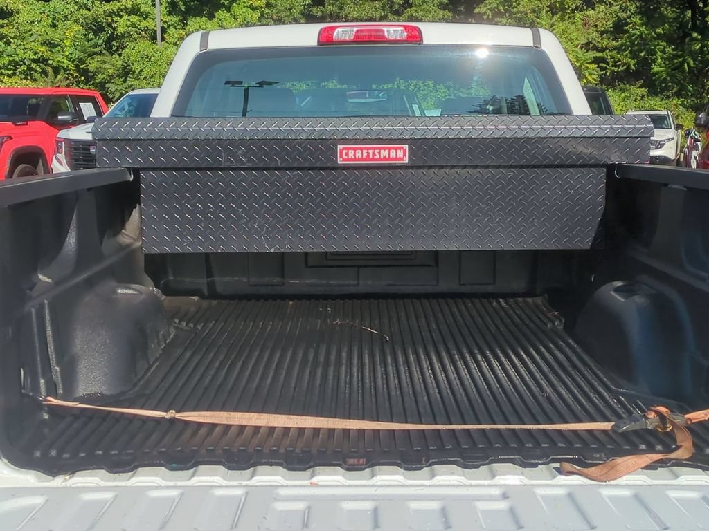 Used 2019 Chevrolet Silverado 1500 W/T AWD/4WD image 24
