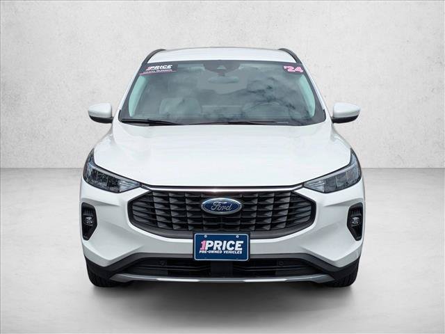 Used 2024 Ford Escape SE FWD image 2