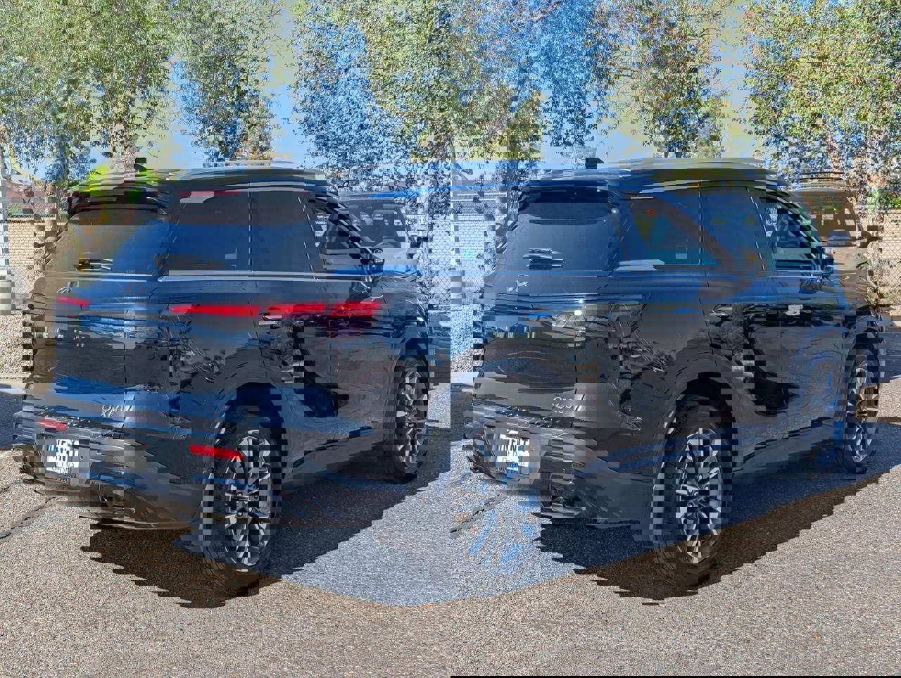 Certified 2023 INFINITI QX60 Luxe w/ Cargo Package image 6