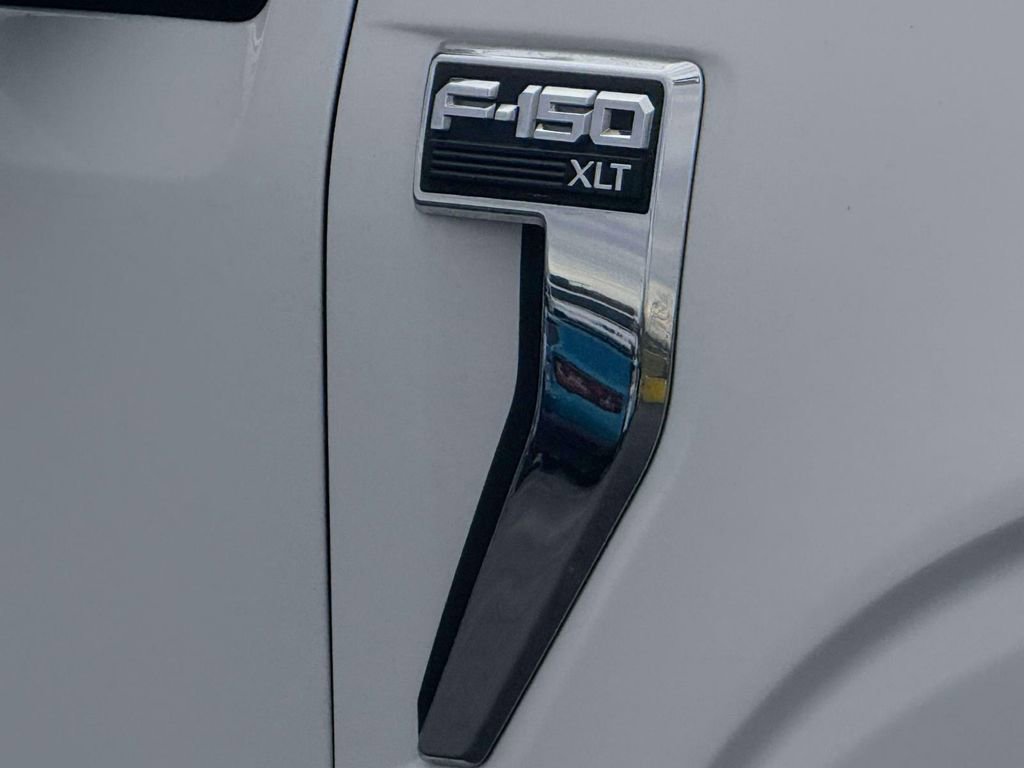 Used 2023 Ford F150 XLT w/ Trailer Tow Package AWD/4WD image 6