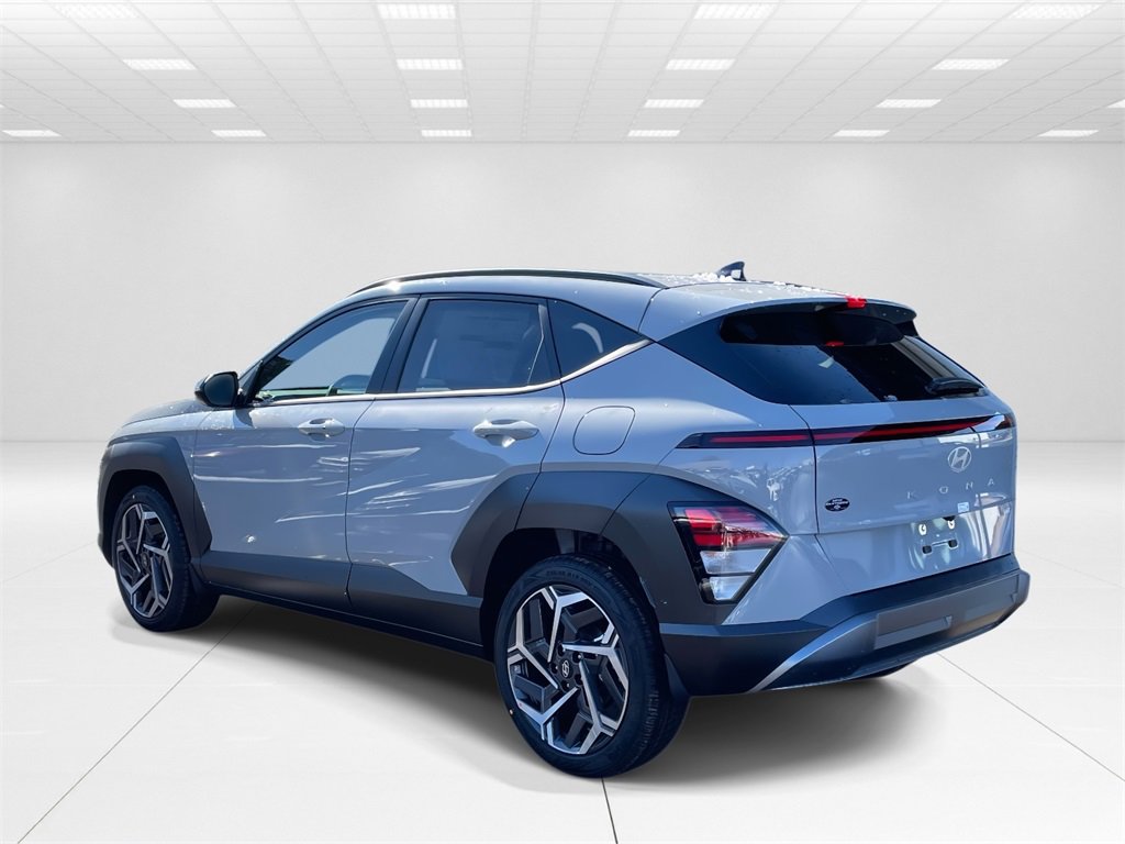 New 2026 Hyundai Kona SEL Premium image 4