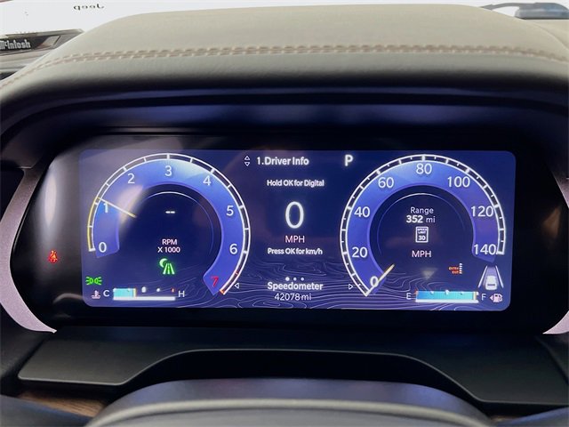 Used 2023 Jeep Grand Cherokee L Summit w/ Advanced Protech Group IV image 14