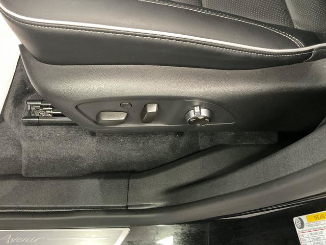 Used 2026 Buick Enclave Avenir w/ Super Cruise Package AWD/4WD image 12