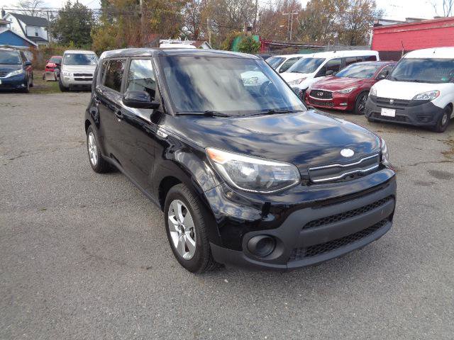 Used 2018 Kia Soul image 11