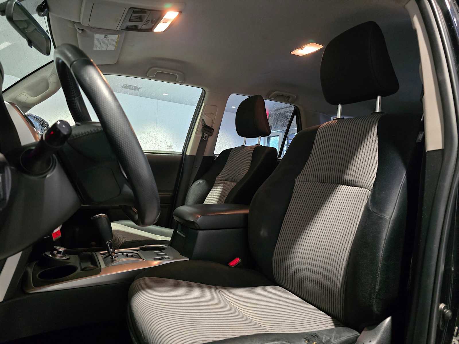 Used 2015 Toyota 4Runner SR5 image 21