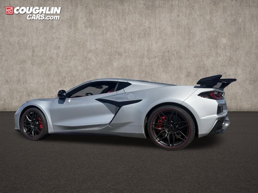 New 2026 Chevrolet Corvette Z06 w/ Stealth Interior Trim Package image 9