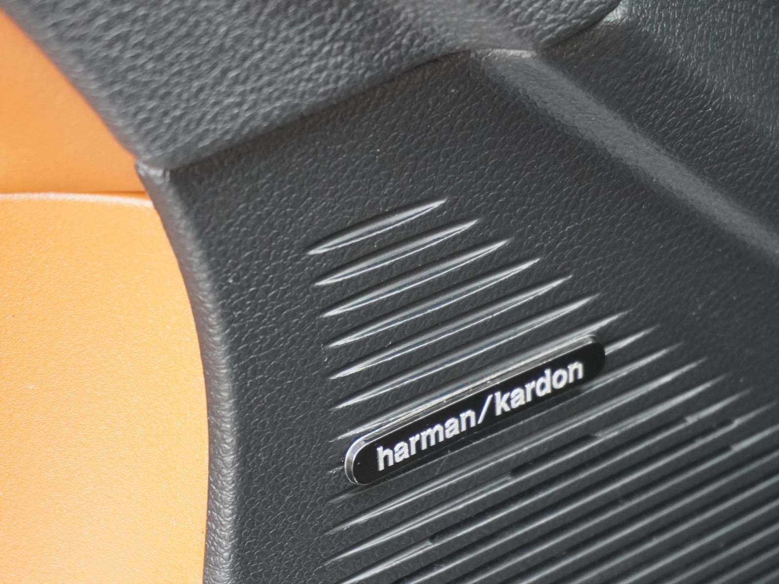 Used 2015 Dodge Challenger SRT Hellcat image 15