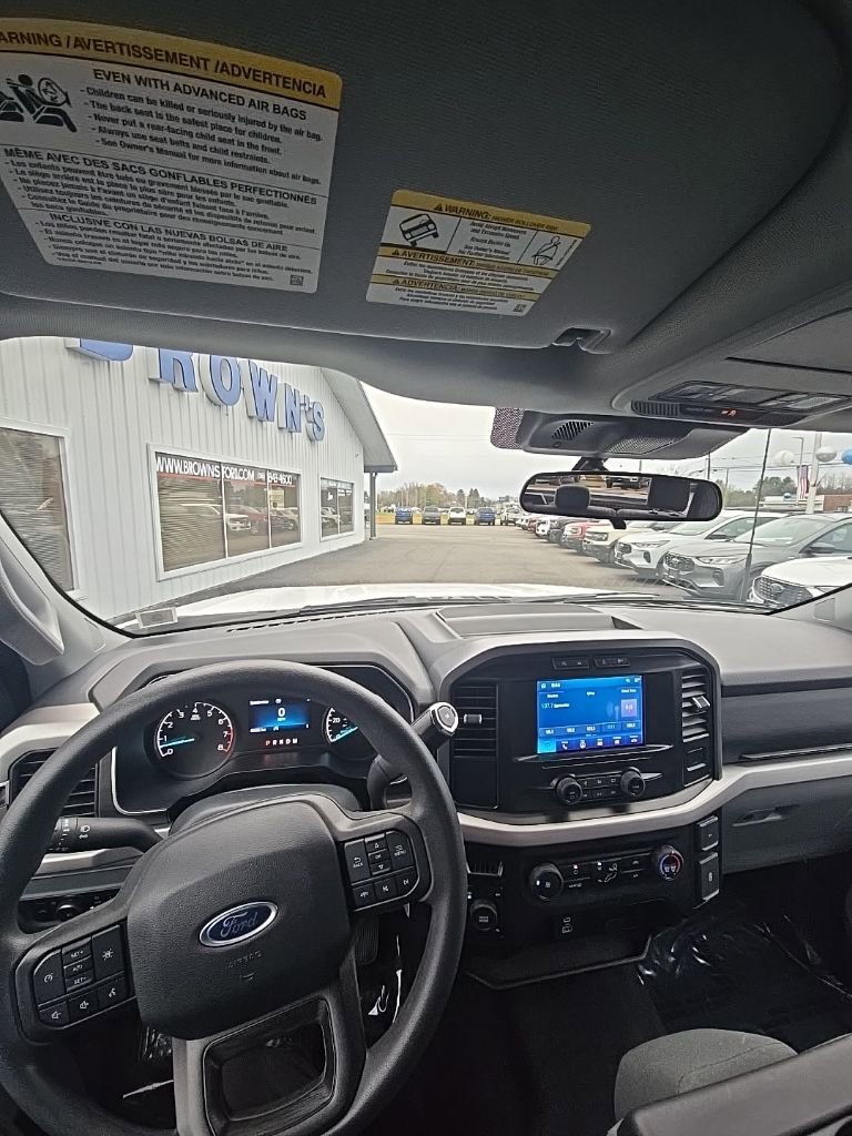 Used 2023 Ford F150 XLT AWD/4WD image 2