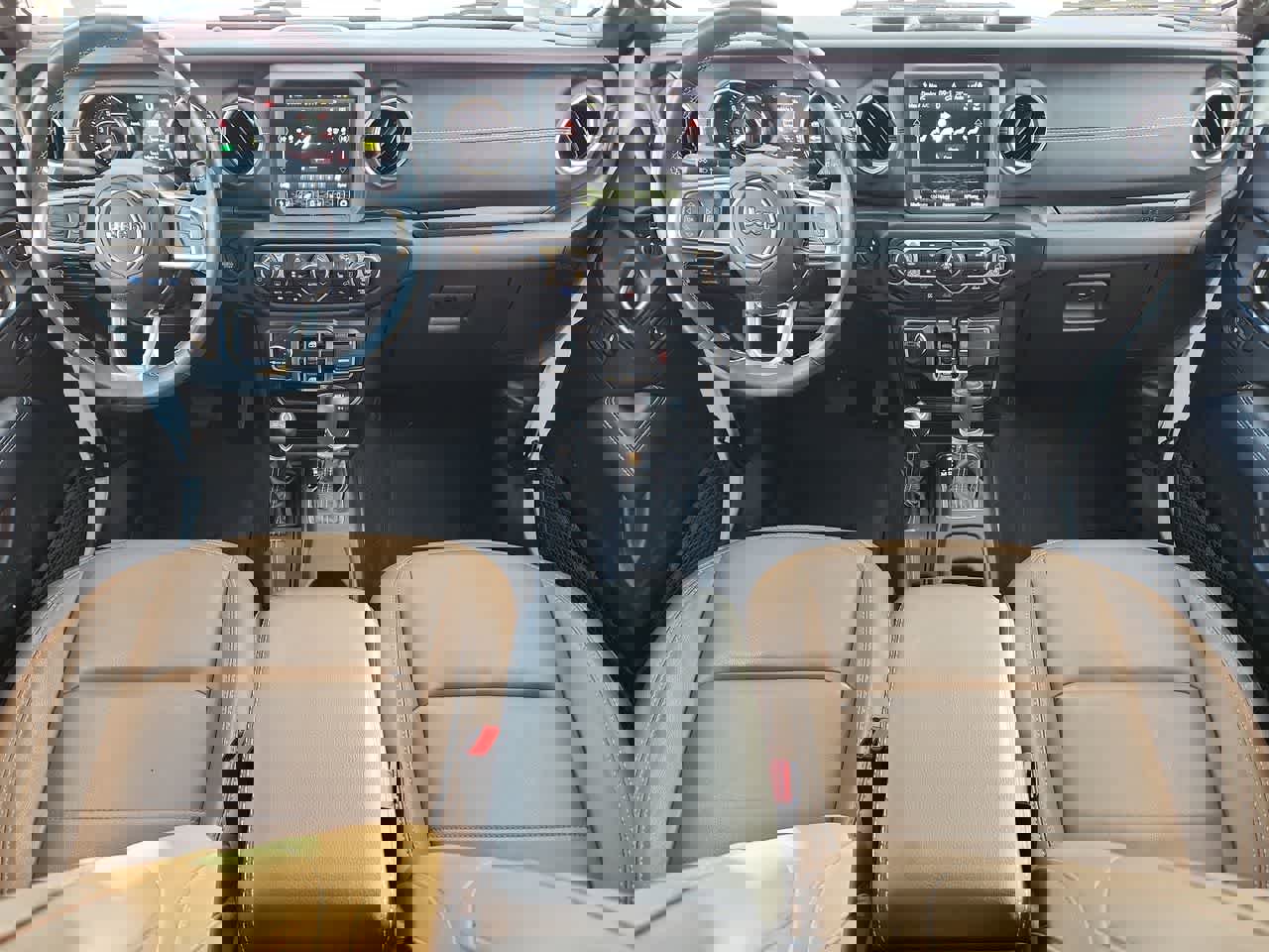 Used 2023 Jeep Wrangler Sahara w/ Cold Weather Group image 14