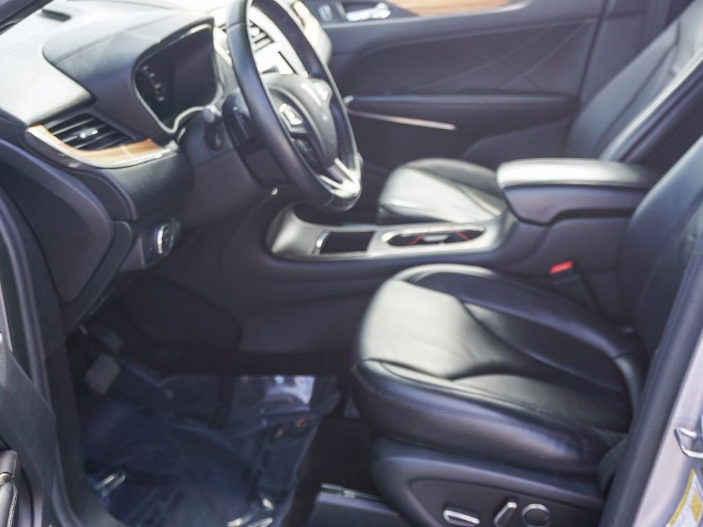 Used 2016 Lincoln MKC Select image 18