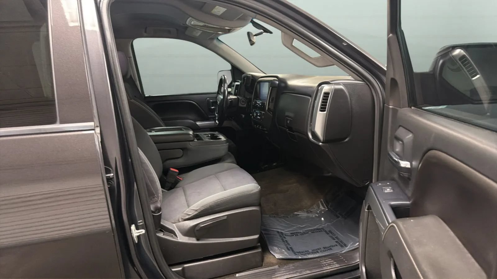 Used 2015 Chevrolet Silverado 1500 LT w/ LT Convenience Package RWD image 21