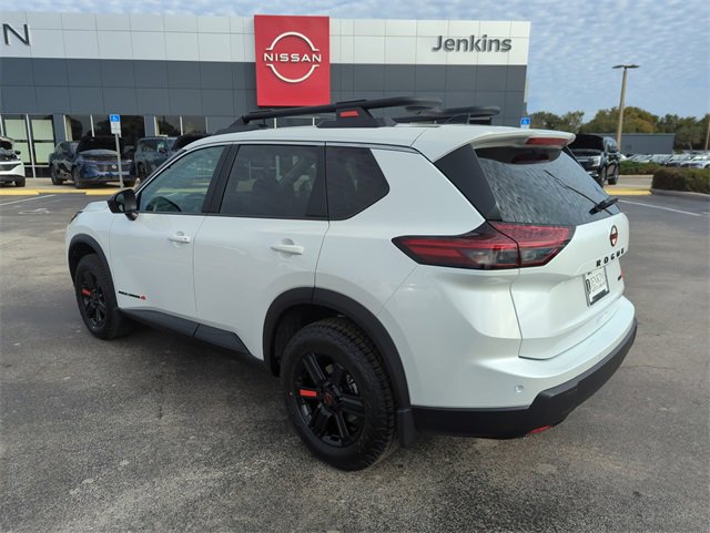 New 2026 Nissan Rogue SV image 6