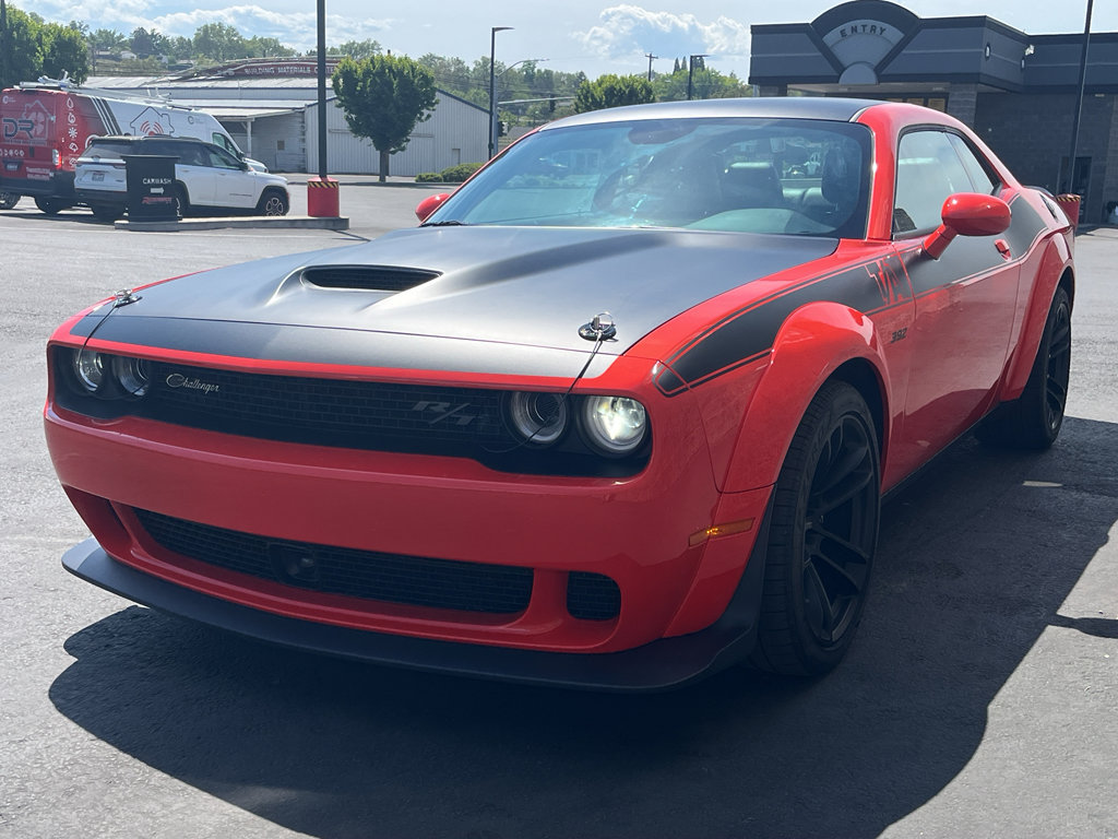 Certified 2023 Dodge Challenger R/T Scat Pack RWD image 3