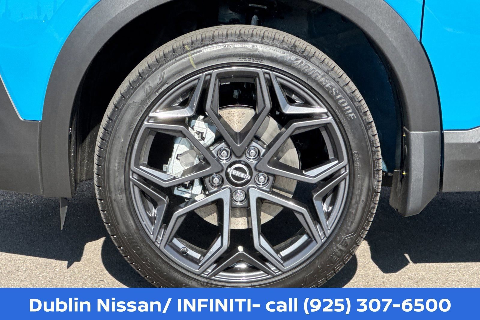 New 2026 Nissan Kicks SR w/ Cold Weather Package AWD/4WD image 32