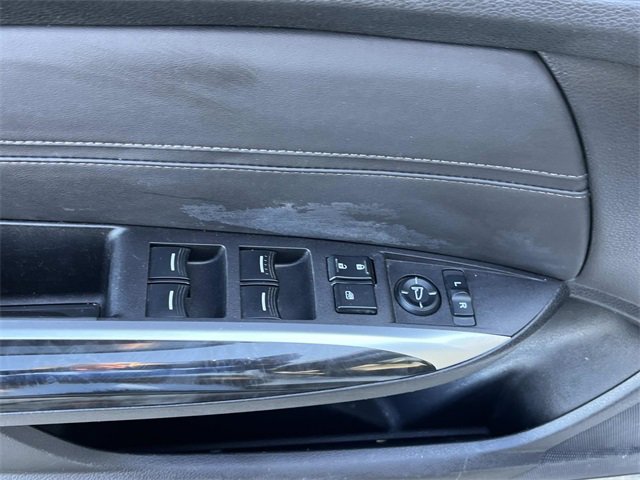 Used 2018 Acura TLX image 25