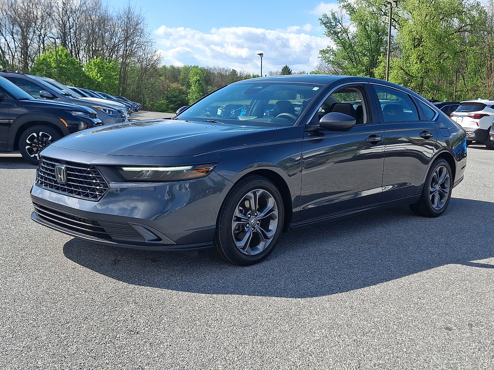 Used 2023 Honda Accord EX image 3