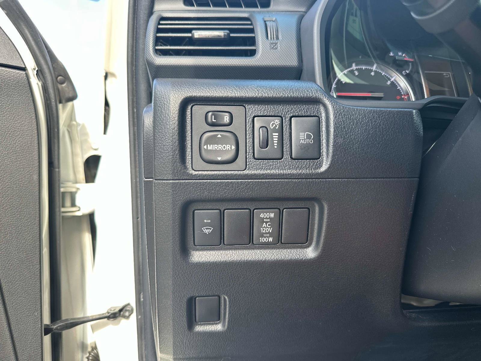 Used 2020 Toyota 4Runner Limited image 29