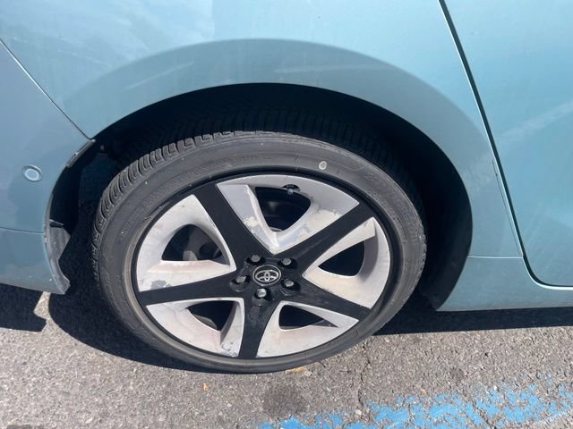 Used 2016 Toyota Prius Four Touring w/ Premium Convenience Package FWD image 26