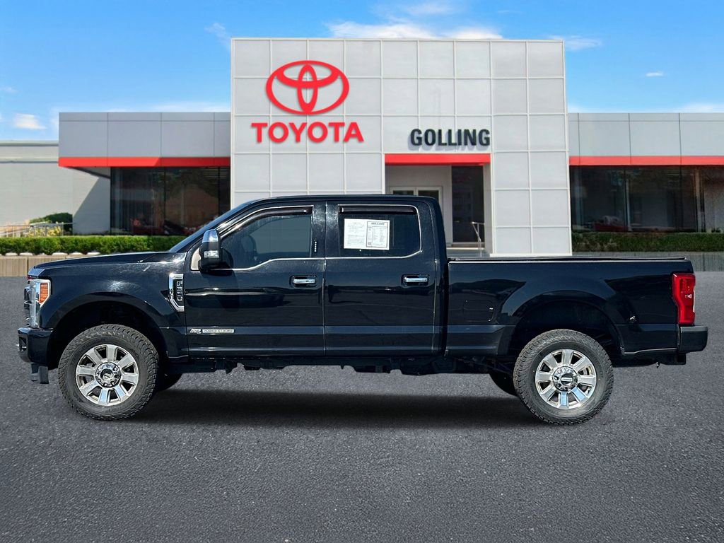 Used 2017 Ford F350 Platinum w/ Platinum Ultimate Package AWD/4WD image 2