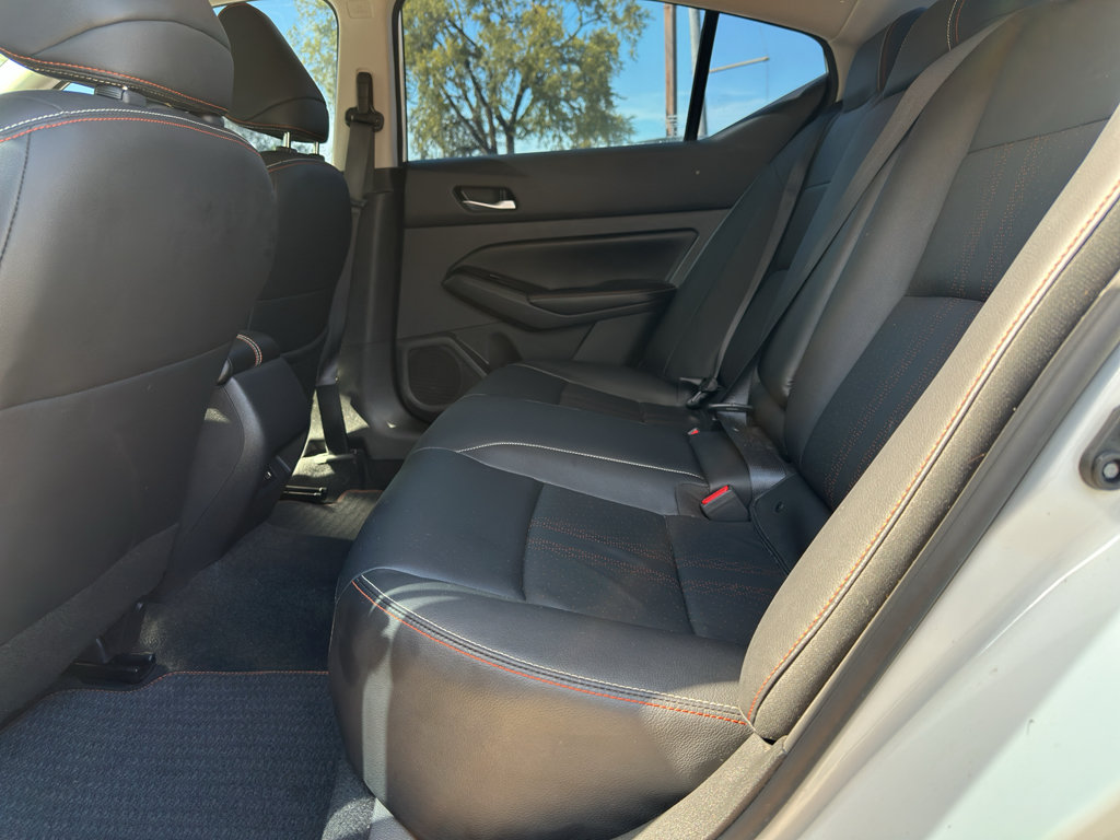Used 2023 Nissan Altima 2.5 SR w/ SR Premium Package AWD/4WD image 11