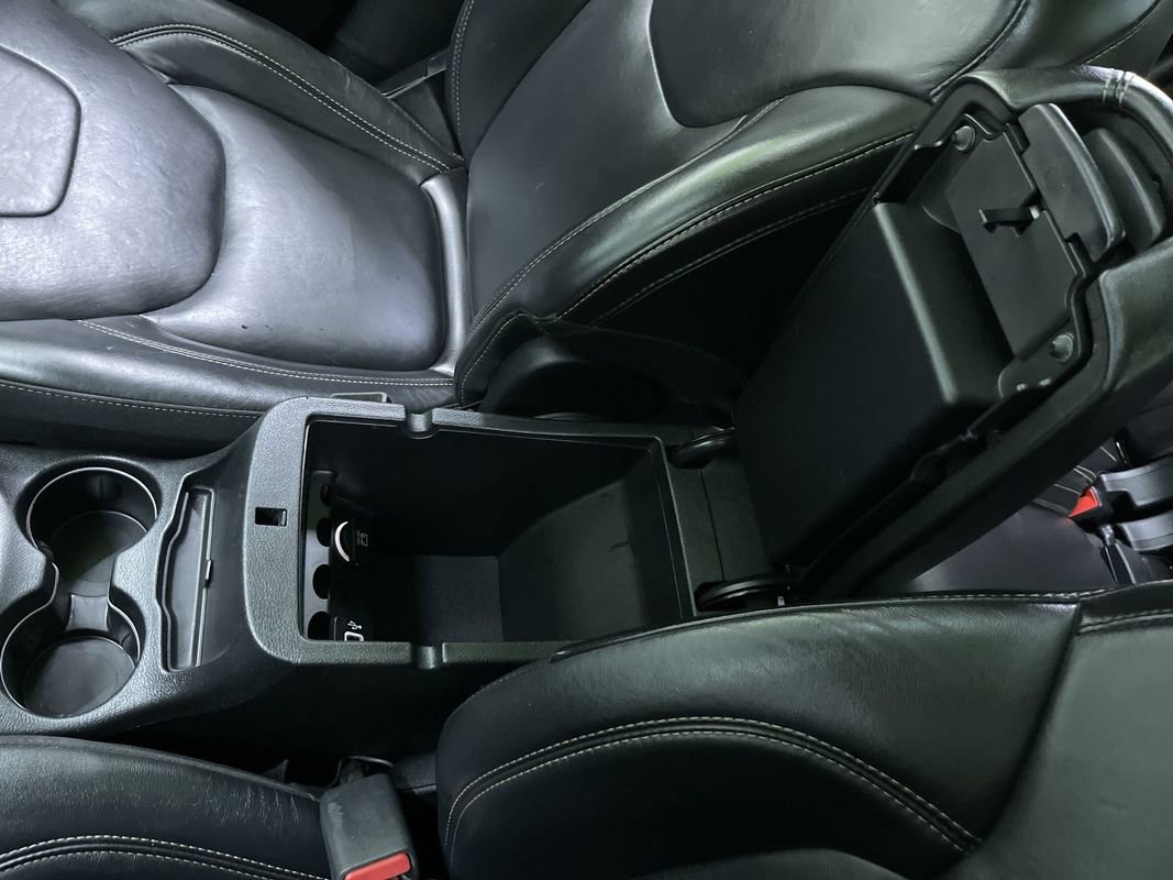 Used 2018 Jeep Cherokee Limited image 27