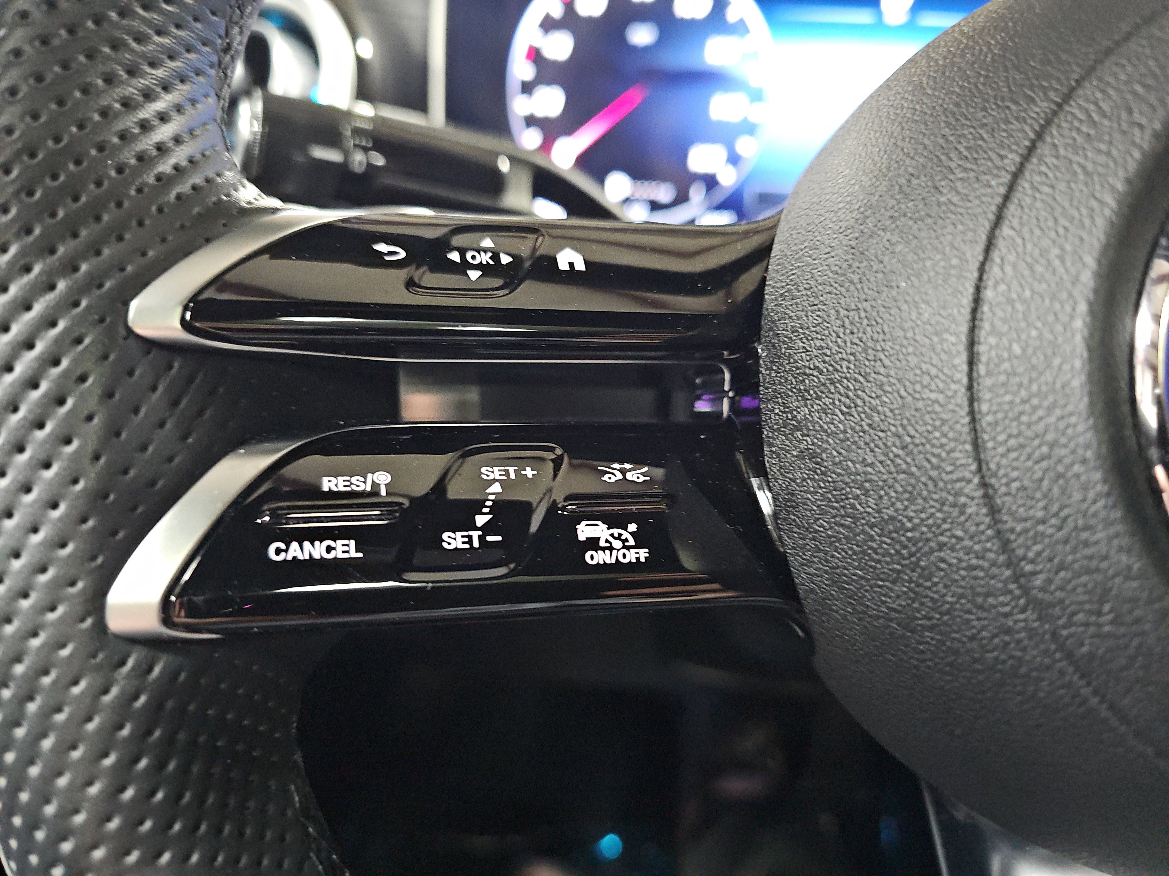 Certified 2023 Mercedes-Benz C 300 Sedan image 19